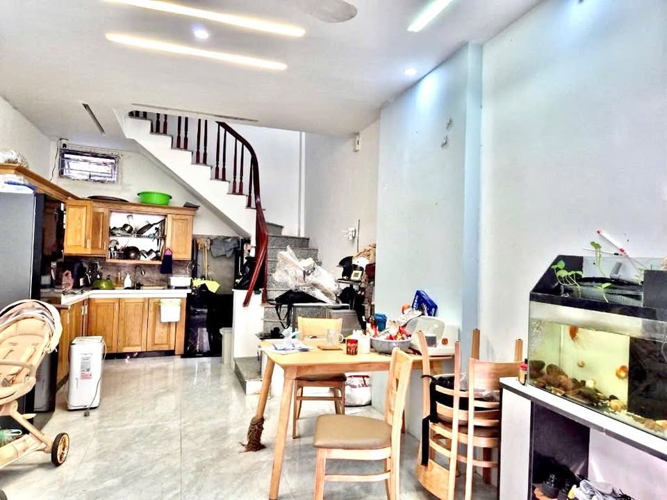 Nhà Yên Nghĩa, Hà Đông 32m² 4 tầng - Giá 3.3 Tỷ - Sổ Đỏ, Gần Ô Tô