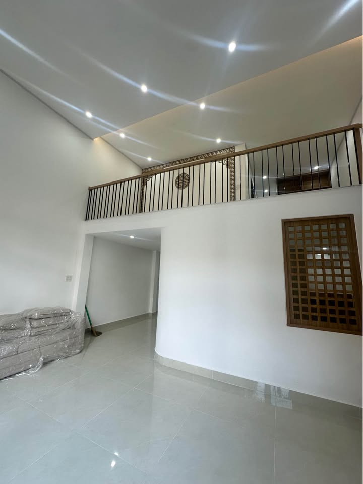 Nhà Gác Lửng Kiệt Tôn Đản - 72m² Ngang 6m - Đà Nẵng - Sẵn Sàng Ở Ngay