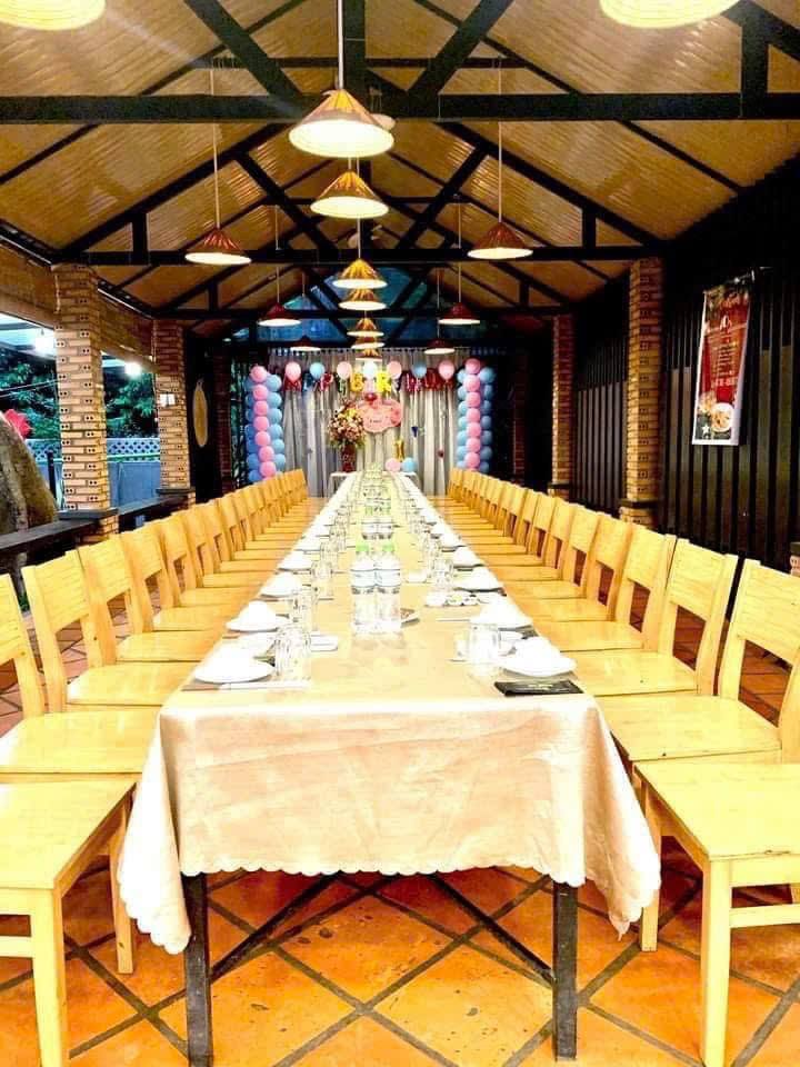 Bán Gấp Nhà Hàng 2000m² 2 Mặt Tiền BMT - 42 Tỷ