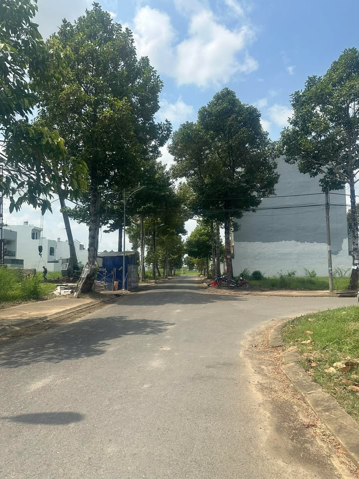 Đất Nền Kita Cần Thơ 102m² - Bán Lỗ Sâu, Giá 1.8 Tỷ - Sổ Hồng Thổ Cư