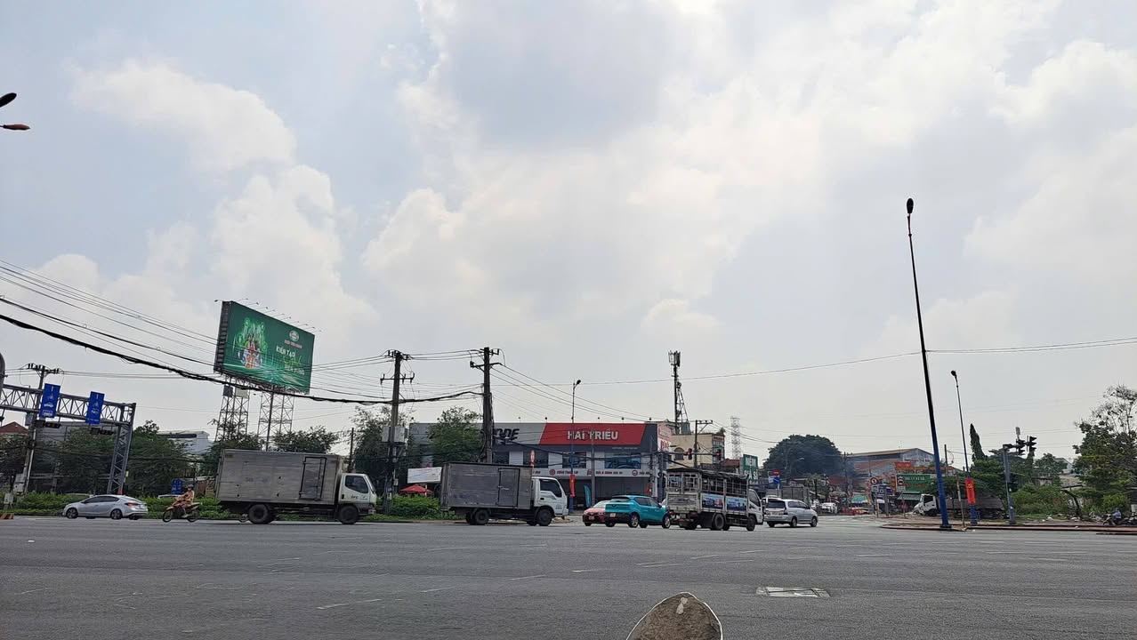 Nhà 3 Tầng Căn Góc 72.8m² Ngay Chợ Phước Long B, Thủ Đức - Giá 10.x Tỷ