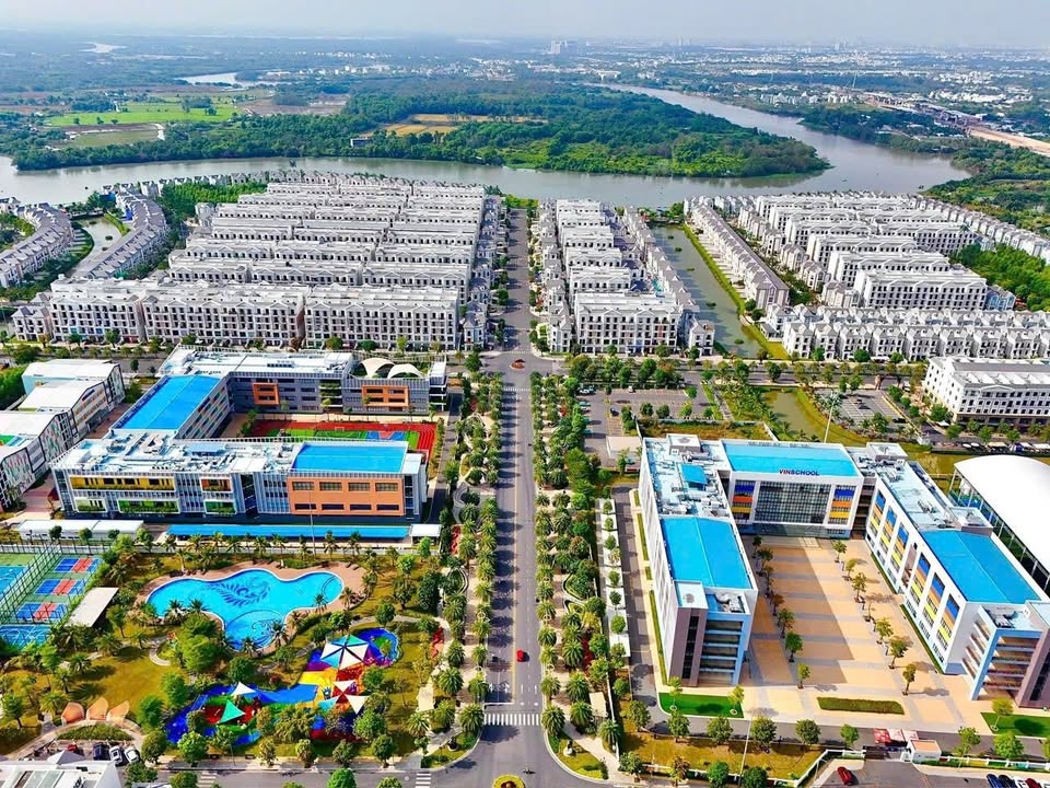 Biệt thự đơn lập 390m² Vinhomes Grand Park - View sông 800m² sàn, giá cắt lỗ