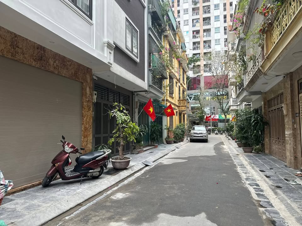 Bán Nhà 5 Tầng Thang Máy KĐT Định Công, Hoàng Mai - 76m², 34 Tỷ