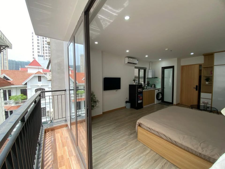 Nhà 10 Tầng Quan Hoa 166m² - Dòng Tiền 250 Triệu/Tháng