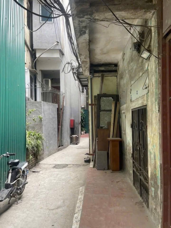 Bán Đất Đường Bưởi Ba Đình 61m² Sổ Đỏ - Giá 9.5 Tỷ