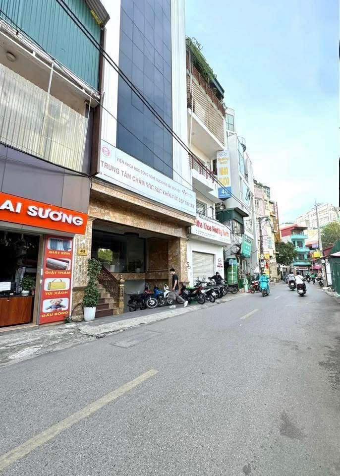 Nhà Mặt Phố Hoàng Ngân 68m² Lô Góc Kinh Doanh Sầm Uất - 27.6 Tỷ