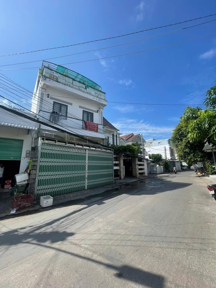 Nhà Mặt Tiền Nguyễn Thái Bình, Phú Quốc - Kinh Doanh Sầm Uất, 70m², 6 Tỷ