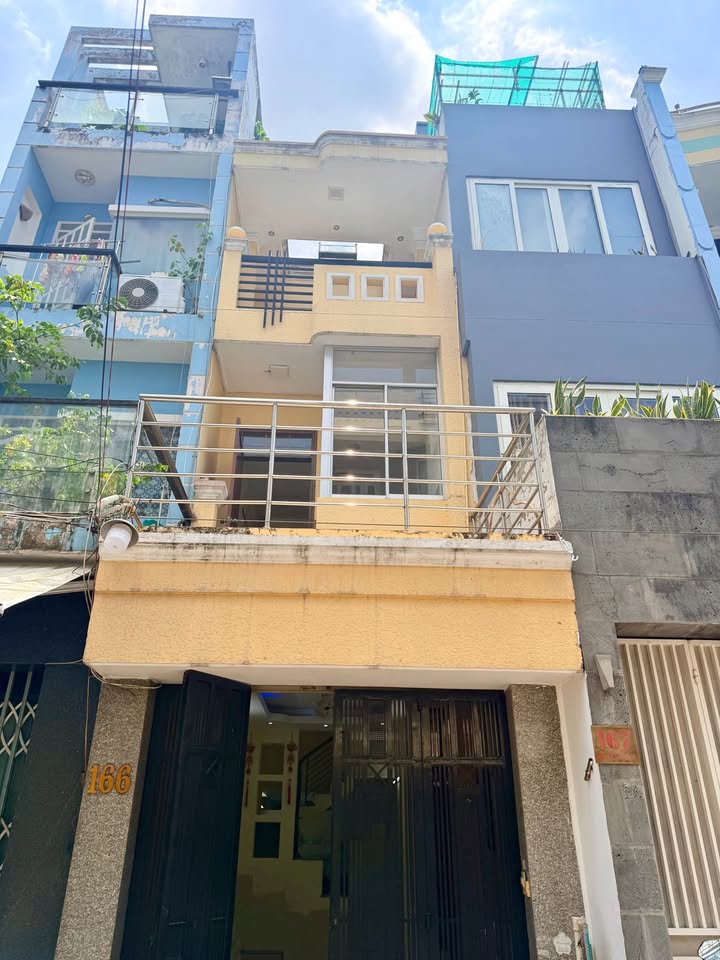 Nhà 3 Tầng Hẻm Xe Hơi 6m Hưng Phú Q6 - 39.9m² - 5.98 Tỷ