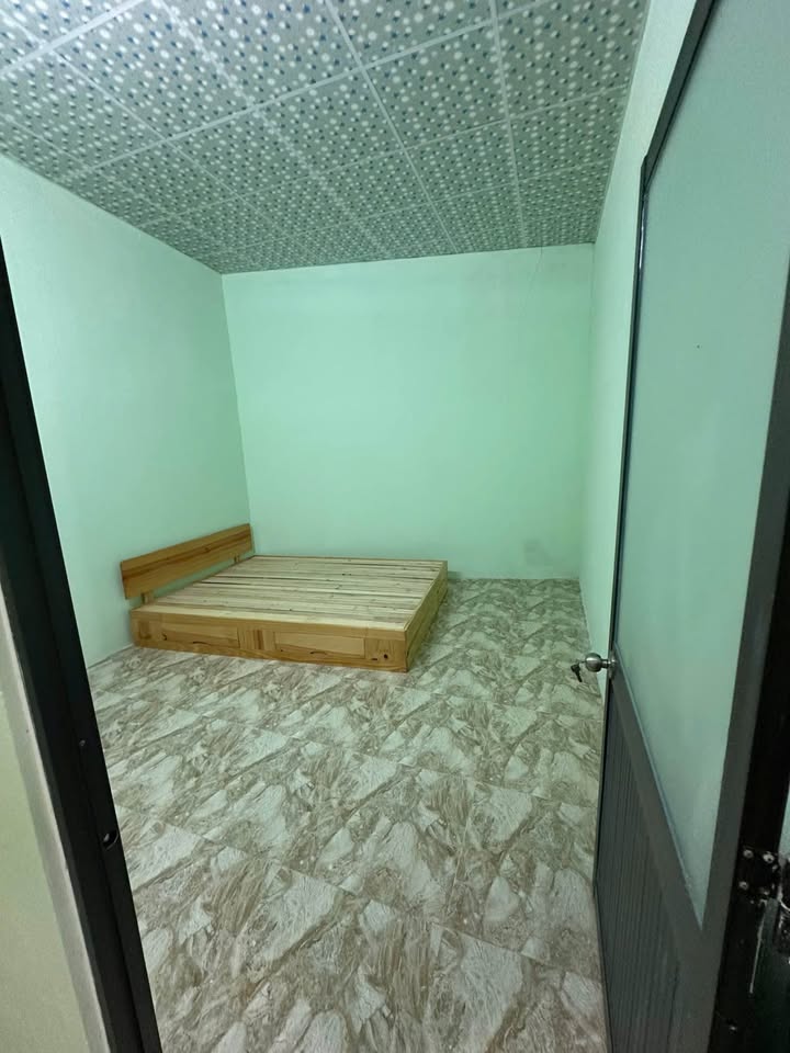 Mặt tiền Hòn Xện Nha Trang - Vừa ở vừa kinh doanh, 7 Triệu/tháng