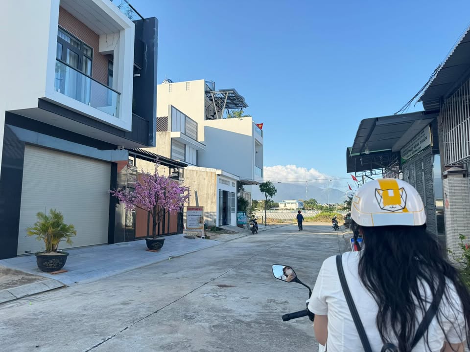 Đất Vạn Giã 80m² - Sổ Đỏ Chính Chủ, Gần Biển 2 Tỷ