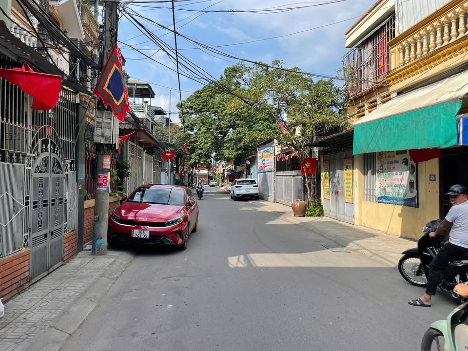 Nhà 3 Tầng Mặt Tiền Kinh Doanh Ngô Từ, TP Thanh Hóa - 63m², 4 Tỷ