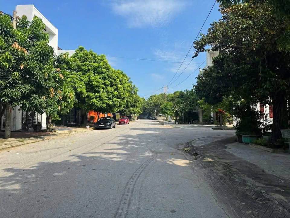 Đất nền 73m² Lạc Long Quân, Thanh Hóa - Hướng Tây Nam, Sẵn Sàng Xây Dựng