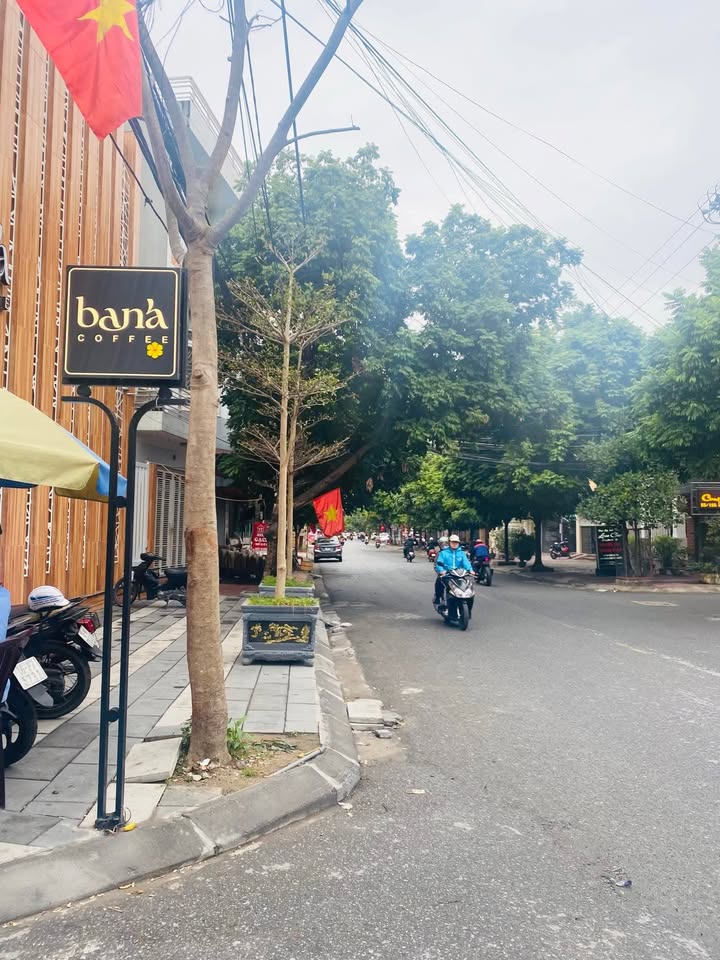 Nhà 3 Tầng Mặt Đường Trung Lực, Hải Phòng - 100m², Kinh Doanh Đắc Lợi