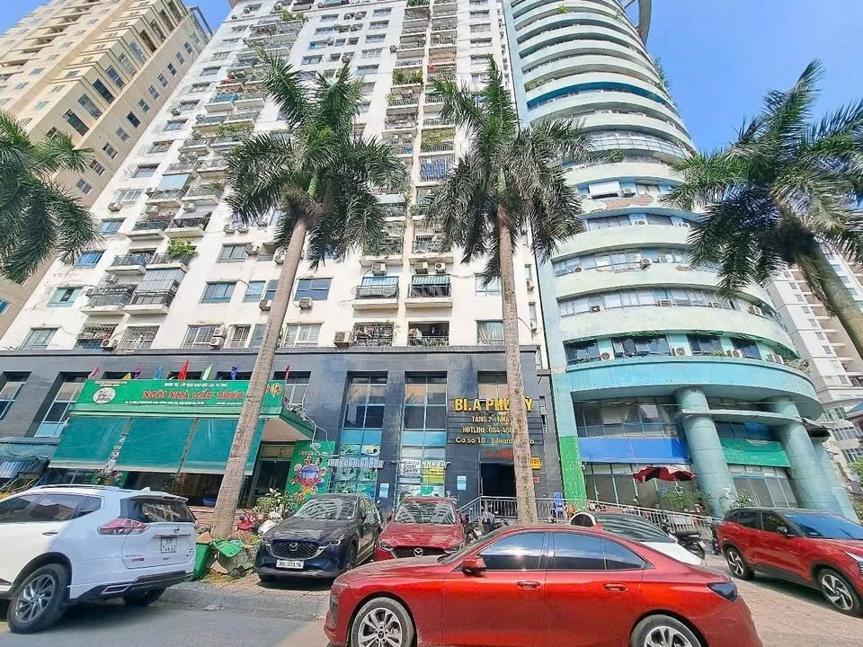 Chung cư Hoàng Mai 90m² view Hồ Đền Lừ - Sổ đỏ sẵn sàng