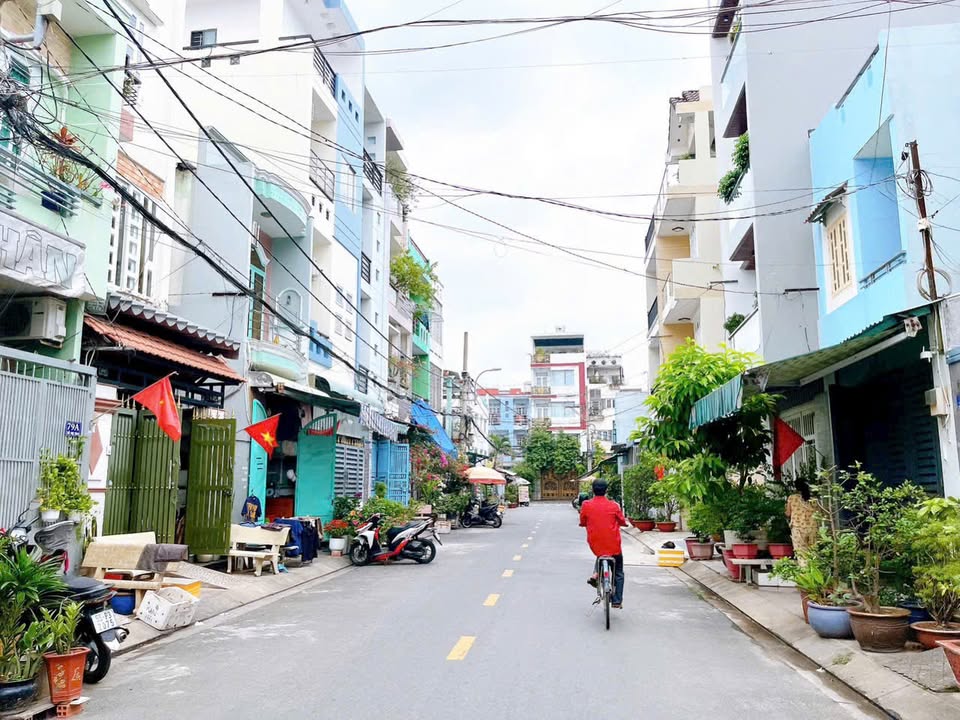 Nhà Mặt Tiền Chợ Tân Hương, Tân Phú - 76m² Kinh Doanh Đỉnh Cao