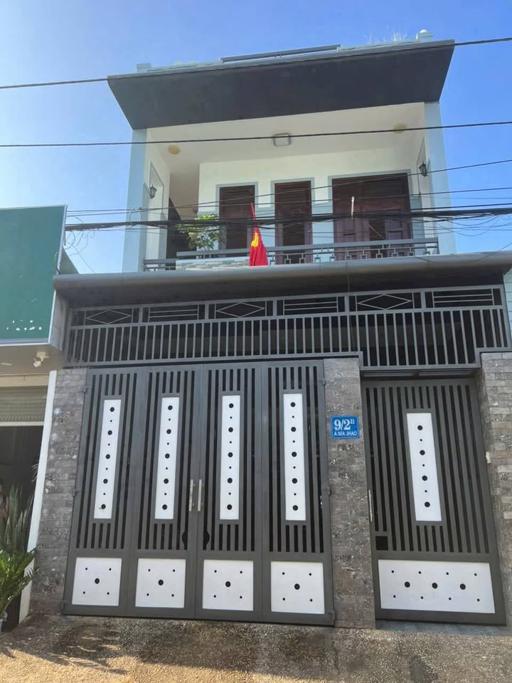 Nhà 3 Lầu Ama Jhao, BMT - 143m², 7 Tỷ, Kinh Doanh Tốt