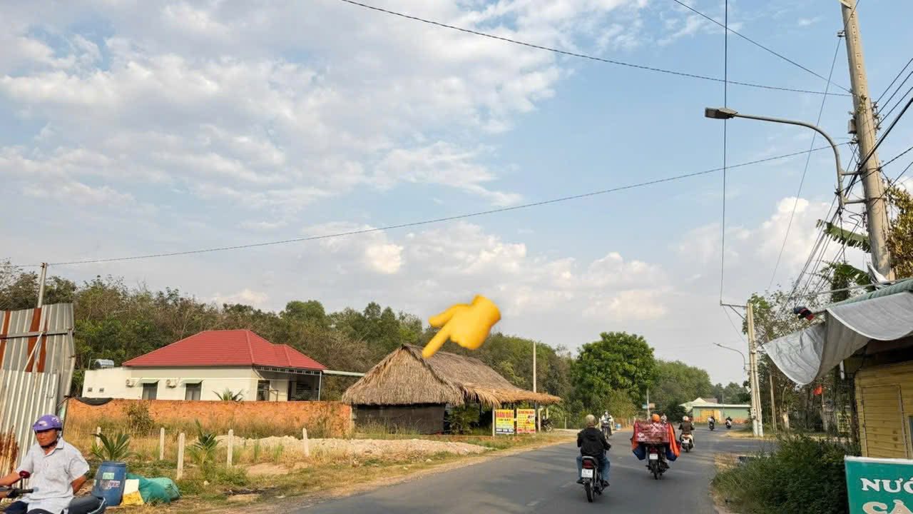 Đất thổ cư 580m² mặt tiền đường nhựa thông Chánh Lưu - VSIP 2, Bình Chánh - 5 Tỷ