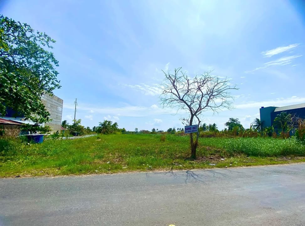 Bán Gấp Đất Nền Kiên Giang 850m² - Mặt Tiền Lộ Lớn, Thích Hợp Kinh Doanh