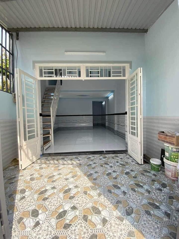 Nhà Hóc Môn 50.4m² - Hạ Giá Sốc 1.65 Tỷ, Sẵn Sàng Về Ở Ngay!