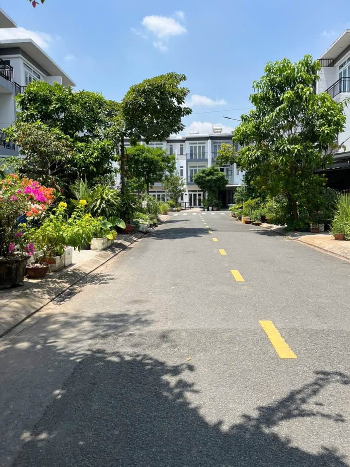 Nhà 3 Tấm Đúc Phúc An City 85m² - Giá 2.5 Tỷ, Sổ Hồng Riêng