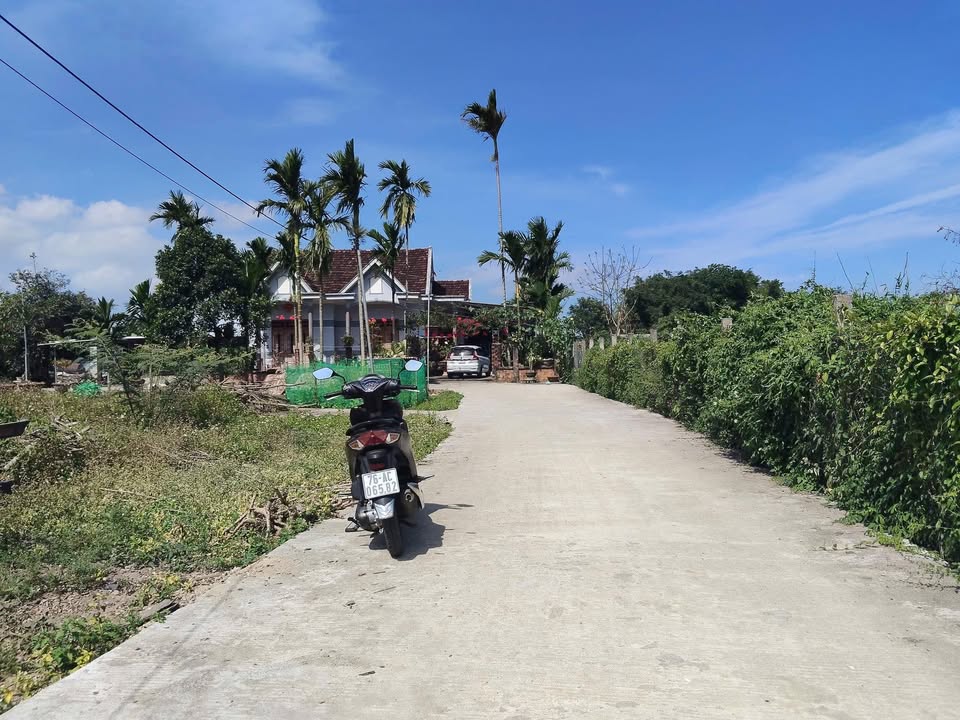 Đất Tịnh Ấn Tây 100m² Hướng Đông - Gần KCN, Sổ Hộ Khẩu