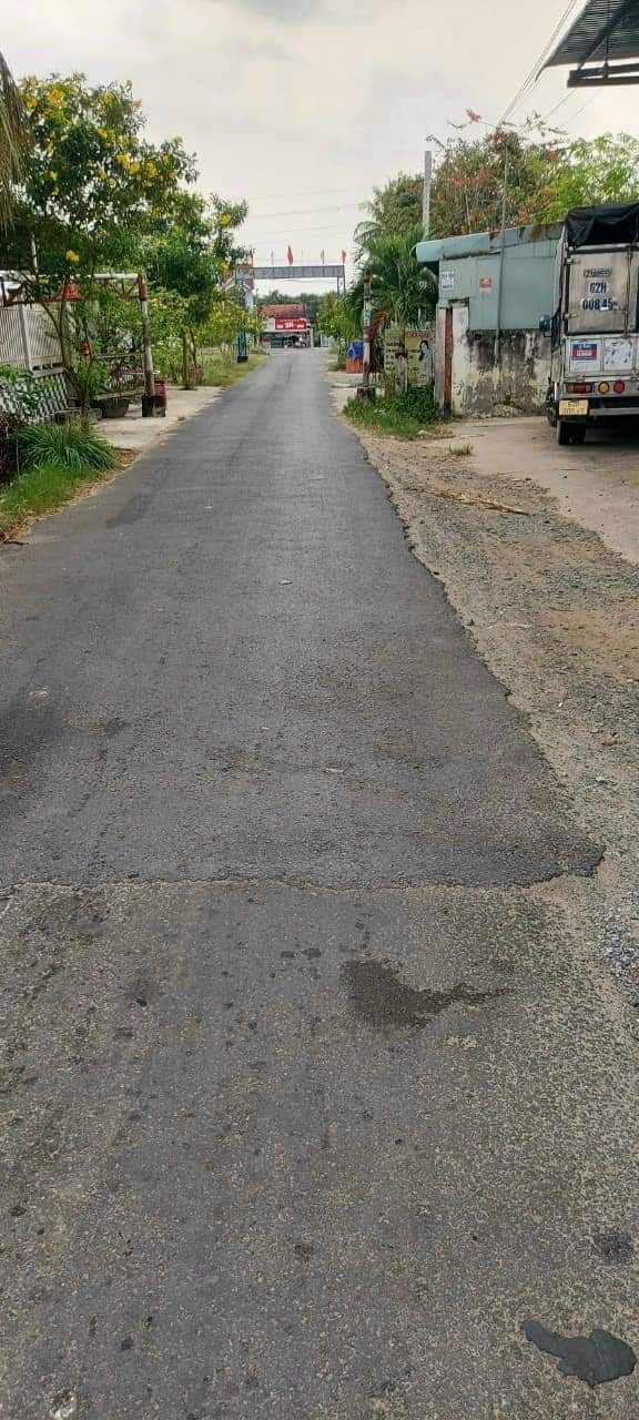 Bán Gấp Nhà Cấp 4 Kèm 5 Phòng Trọ Mặt Tiền Liên Ấp 2-5 Long An - 2 Tỷ