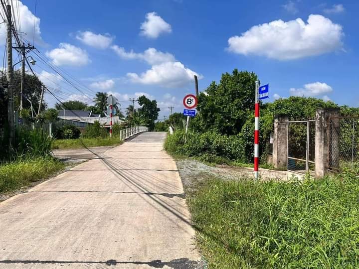 Bán Đất Vườn Long An 5300m² Mặt Tiền Trần Công Oanh, TP. Tân An - Giá 8 Tỷ