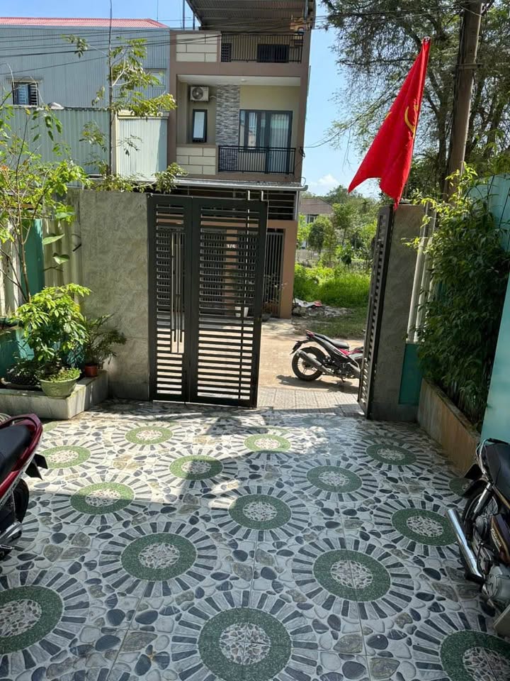 Nhà Mặt Tiền Võ Duy Ninh, 90m², 2 Tầng, 4PN - Giá 2.9 Tỷ