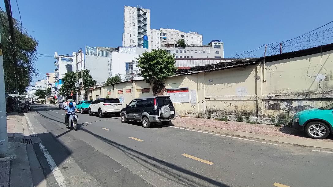 Nhà Mặt Tiền Tùng Thiện Vương Q8 - 100m², 3 Tầng, 4PN - 17 Tỷ