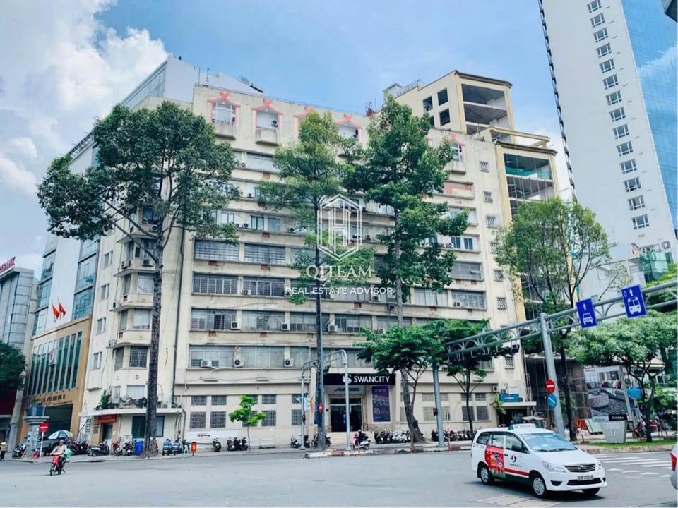 Mặt Bằng Kinh Doanh 860m² Mặt Tiền Hàm Nghi, Quận 1 - Vị Trí Đắc Địa