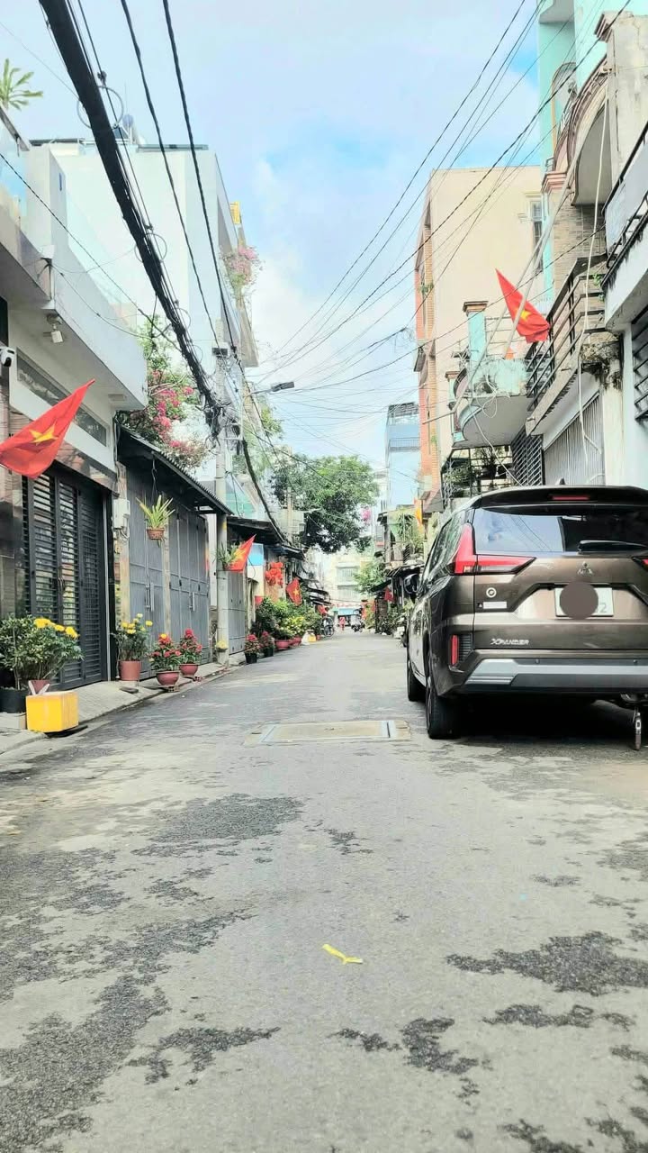 Nhà Phố Tây Thạnh, Tân Phú 58m² - 5.4 Tỷ, Hẻm Xe Hơi, Sẵn Sàng Ở Ngay!