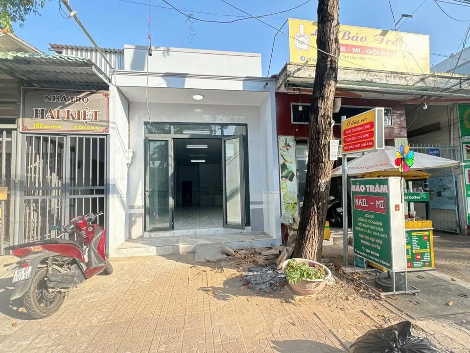 Nhà Mặt Tiền Nguyễn Đệ, Cần Thơ - 90m² Kinh Doanh Đa Ngành, Giá 11 Triệu