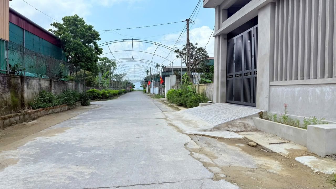 Đất Nền Thạch Đài 96m² - Sổ Đỏ Sẵn Sàng, Gần Ga Tàu Cao Tốc