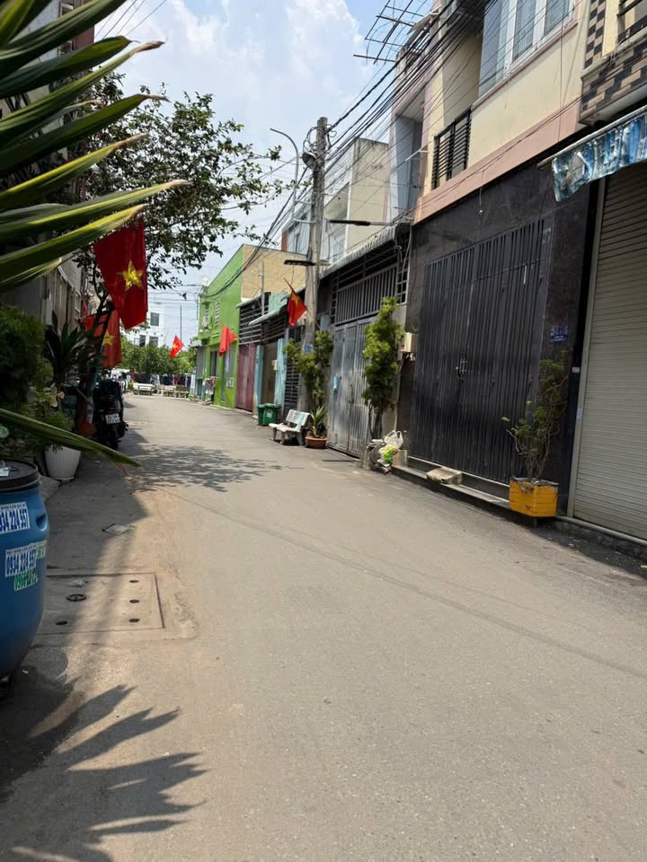 Nhà 3 Tầng Tăng Nhơn Phú A, 60m² - Sổ Hồng Riêng, Giá 5.1 Tỷ