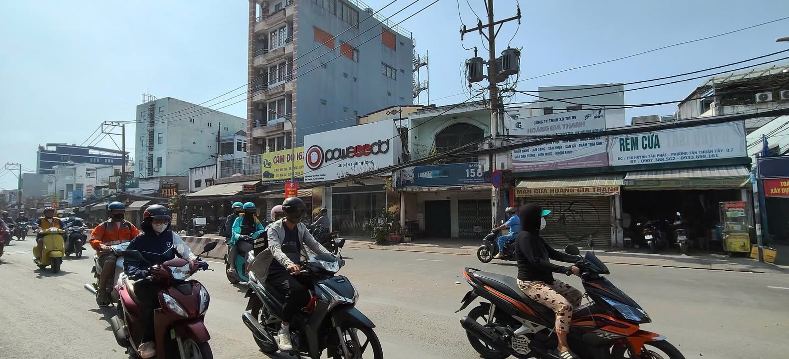 Nhà Mặt Tiền Huỳnh Tấn Phát Q7 - 60m² - 10 Tỷ TL - Kinh Doanh Sầm Uất