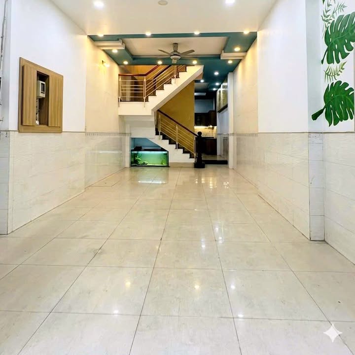 Nhà Mặt Tiền Kinh Doanh Gò Vấp 72m² - Giá 7-8 Tỷ