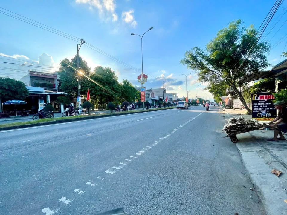 Đất Nền Sổ Đỏ 120m² Hòa Phước - Giá 1.8 Tỷ, Gần QL 1A