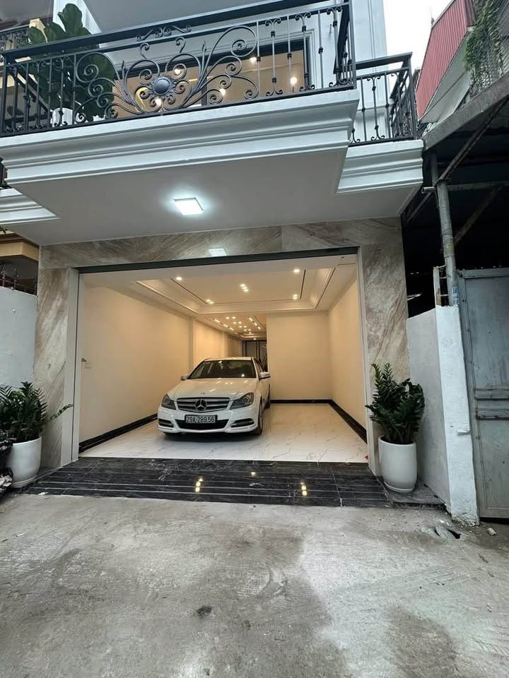 Nhà Phố Ngọc Lâm Long Biên 80m² 6 Tầng - Kinh Doanh & Ở Đỉnh Cao