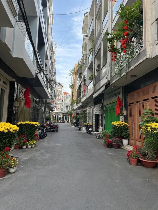 Nhà 4 Tầng HXH 8m Nguyễn Thế Truyện, Tân Phú - 80m² - 7.99 Tỷ TL