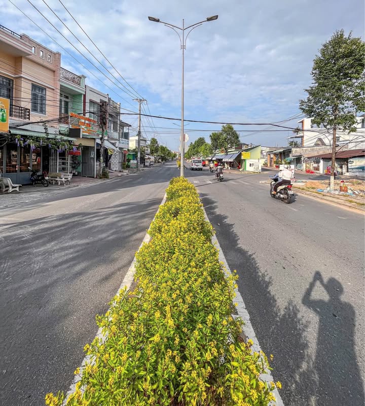 Đất nền mặt tiền Huỳnh Phan Hộ, Cần Thơ - Kinh doanh sầm uất