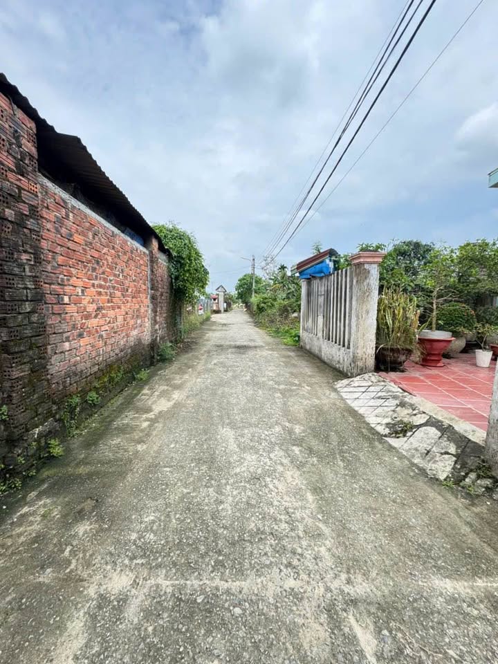 Bán đất Lệ Sơn 1, Hòa Tiến (100m²) - Sổ đỏ sẵn, giá 1.48 tỷ