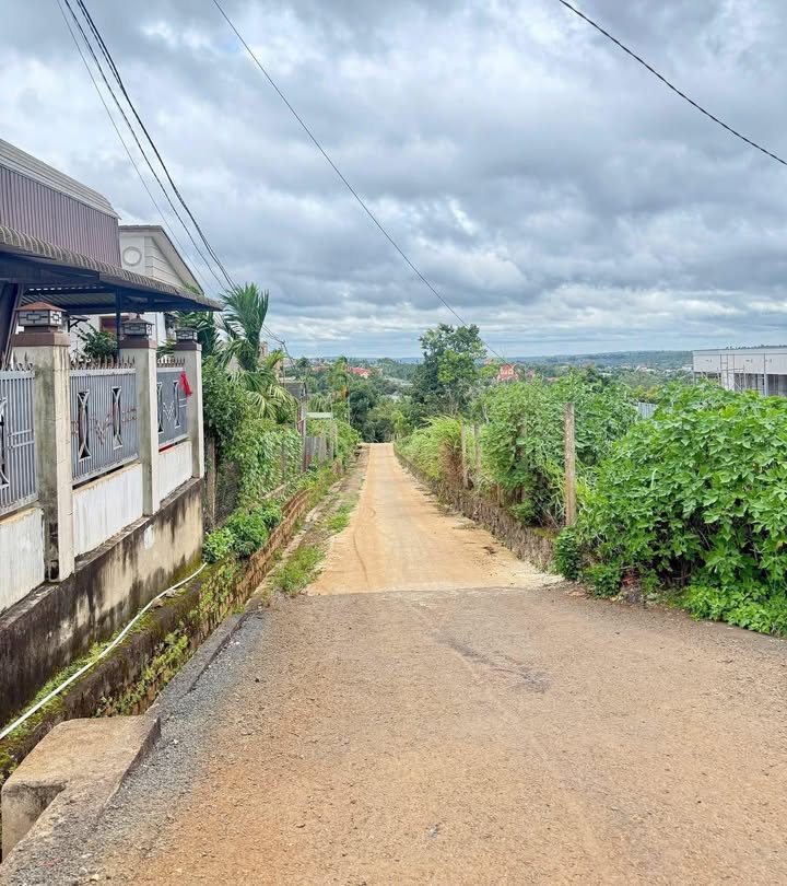 Đất Nền Buôn Hồ 125m² - Sổ Đỏ Full Thổ Cư, Giá 1.5 Tỷ