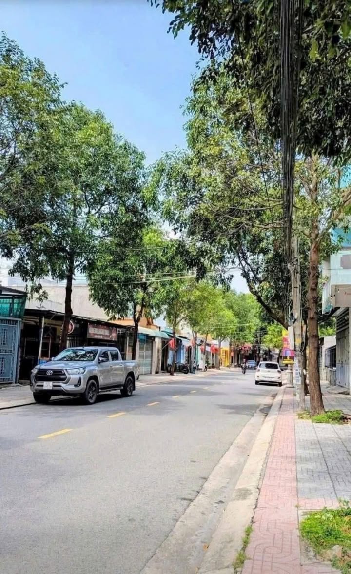 Nhà Mặt Tiền Hàn Thuyên, Rạch Dừa, Vũng Tàu - 65m² Kinh Doanh Tốt