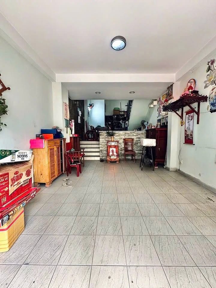 Nhà 5 Tầng MT Ông Ích Khiêm, Q11 - 48m² Sổ Vuông 9.8 Tỷ