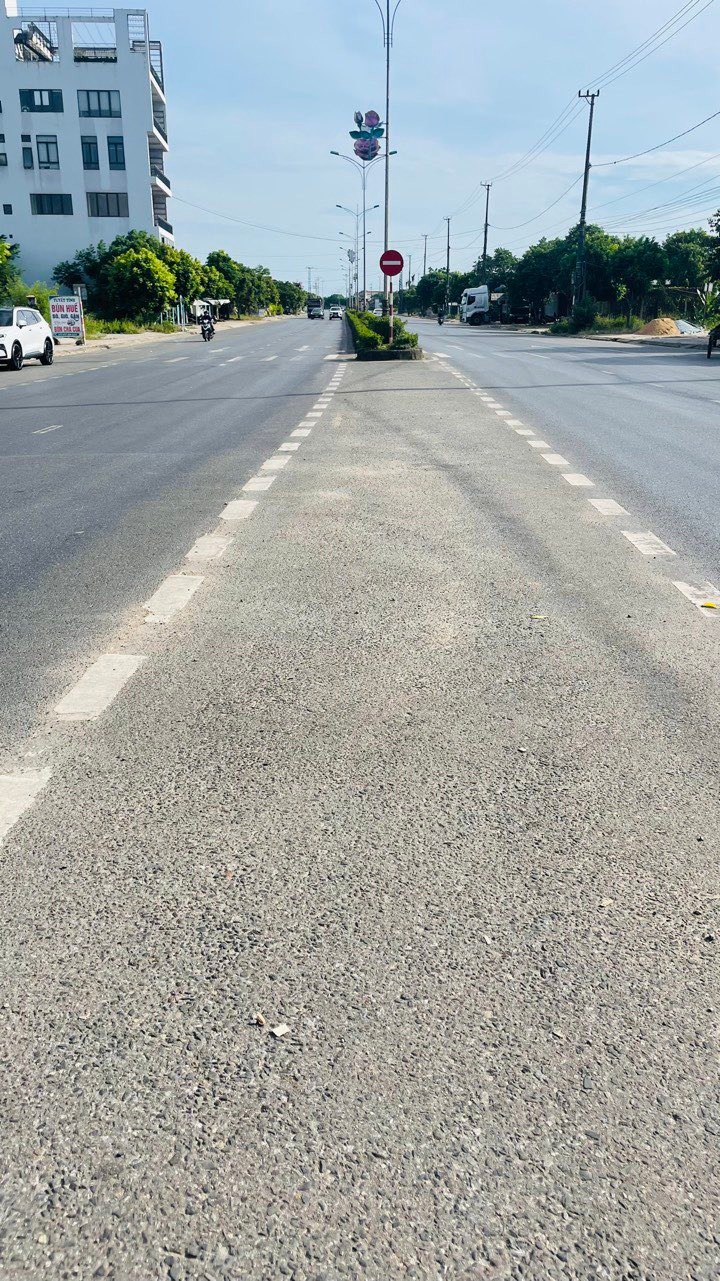 Bán Đất Mặt Tiền QL1A Quảng Trị - 2 Lô Liền Kề 435m² Kinh Doanh Sầm Uất