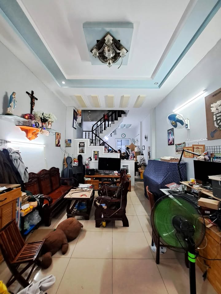 Nhà 3 tầng Hẻm 6m Chợ 26/3 Bình Thạnh - 58m² Sổ Vuông Giá 6 Tỷ