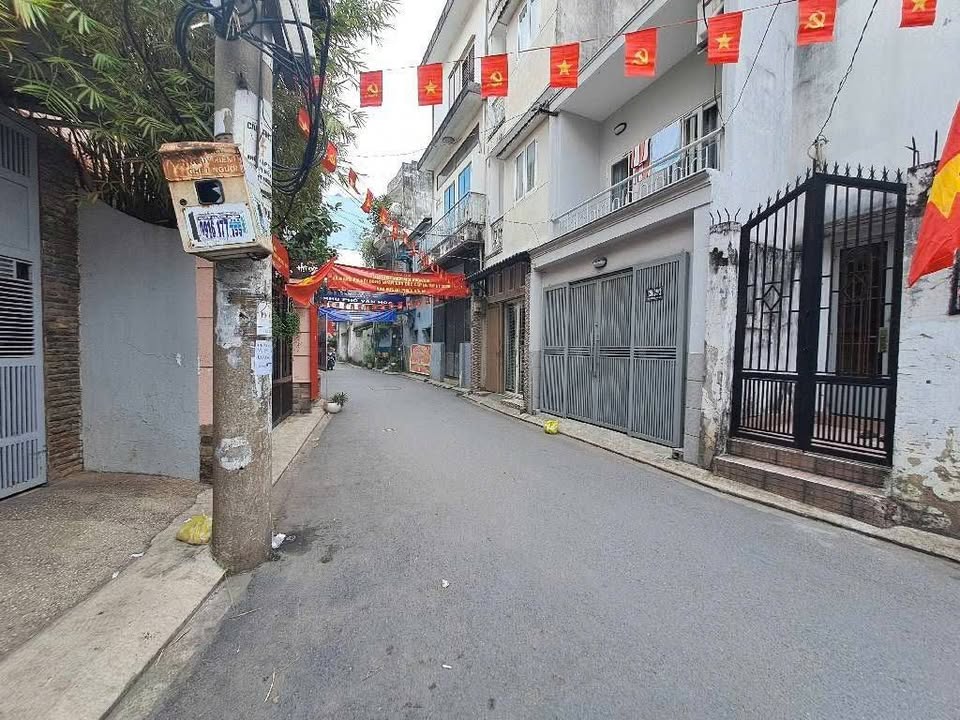 Nhà Mặt Tiền Nguyễn Thái Bình, Quận 4 - 30m² - 2.1 Tỷ - Sổ Hồng Riêng