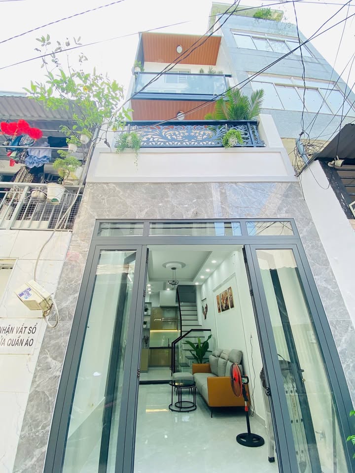 Nhà Phố Bình Tân 3 Tầng Mới Đẹp, 4.48 Tỷ - Sẵn Sàng Dọn Vào Ở Ngay