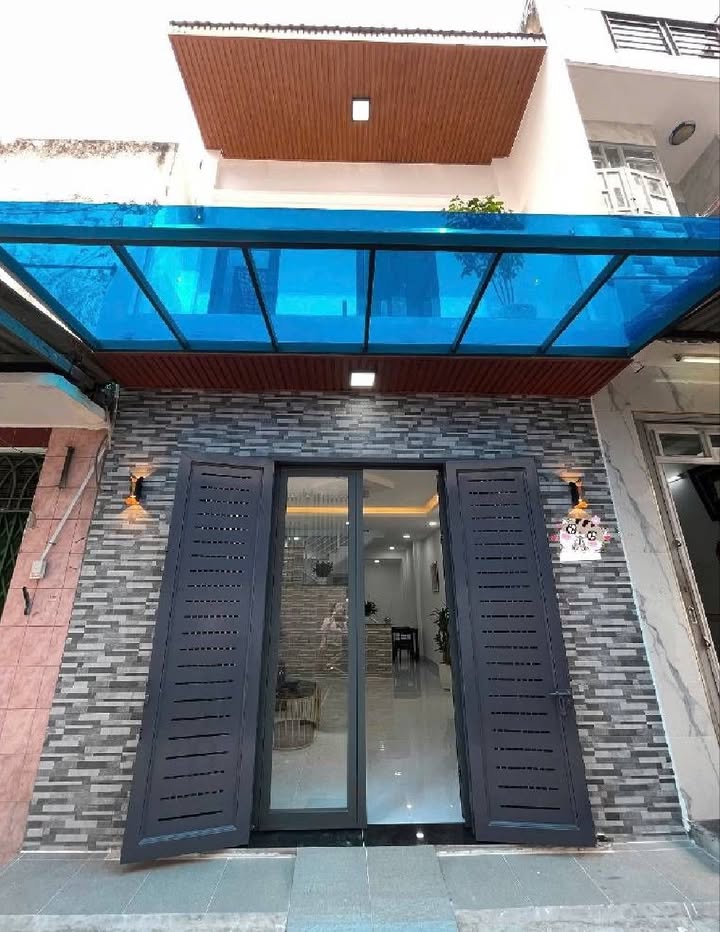 Nhà 52m² Bình Tân - Hẻm Ô Tô, Full Nội Thất, Sổ Hồng Riêng