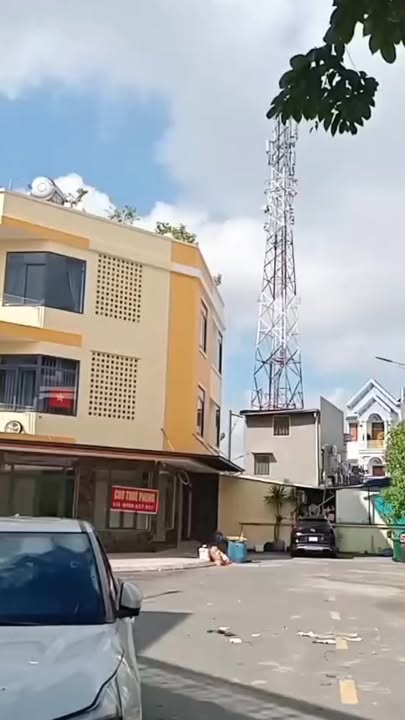 Nhà Sổ Riêng Dĩ An 68.4m² - 4PN, Hướng Đông Nam, Giá 4.7 Tỷ